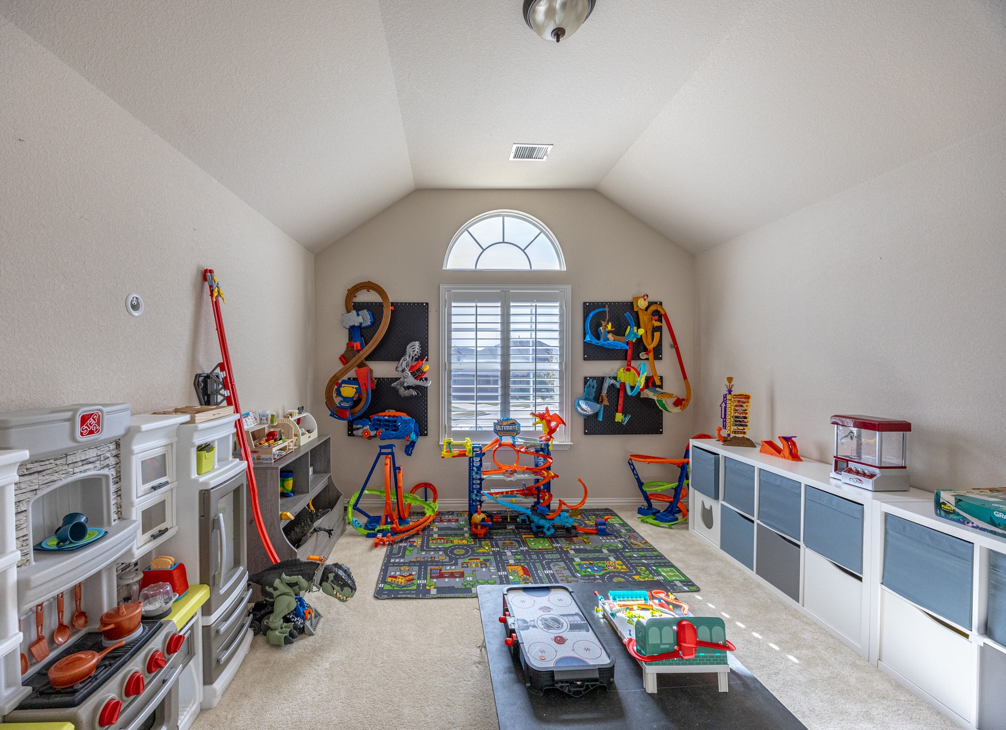 8520 Pinewood Drive, Fort Worth, TX, 76123