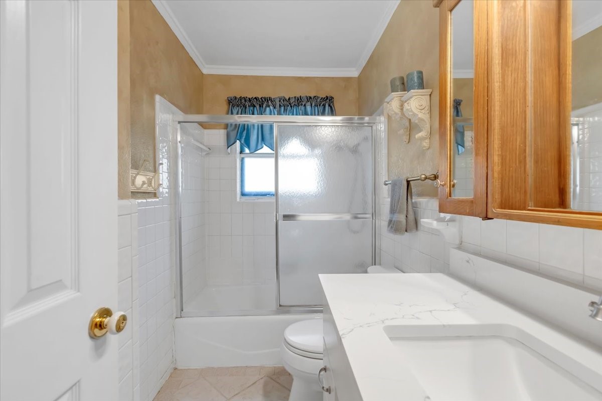 1845 Chevy Chase Drive, Carrollton, TX, 75006