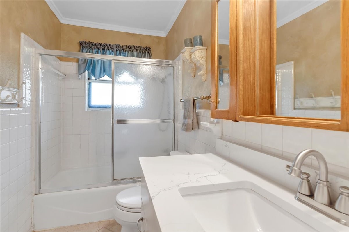1845 Chevy Chase Drive, Carrollton, TX, 75006