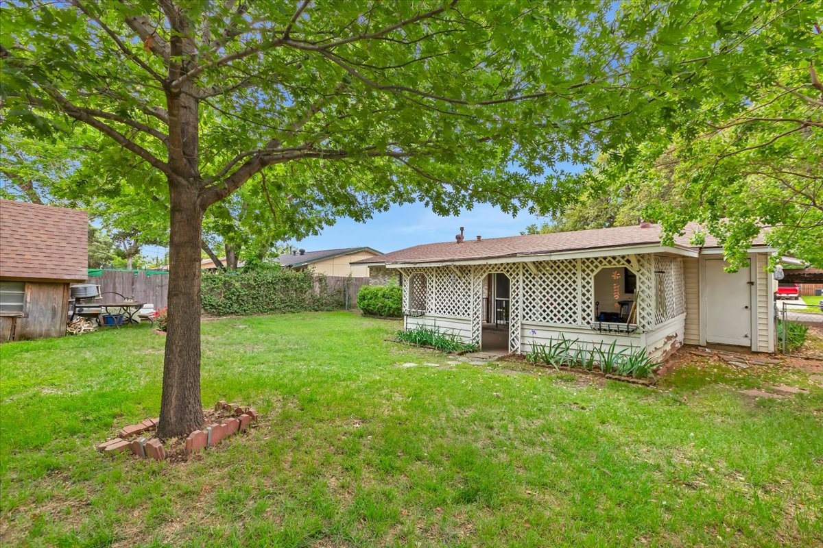 1845 Chevy Chase Drive, Carrollton, TX, 75006