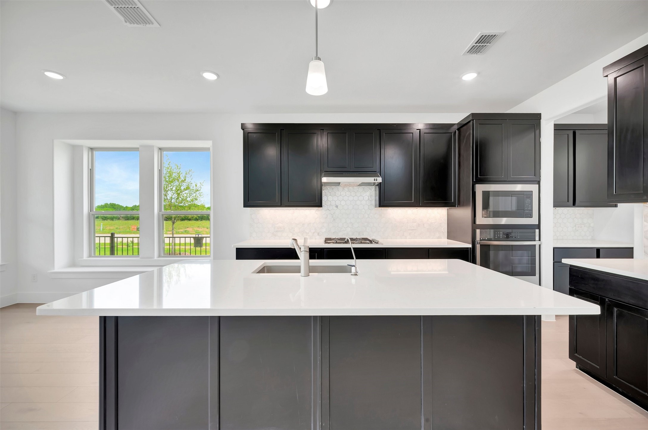 5305 Hybern Avenue, Aubrey, TX, 76227