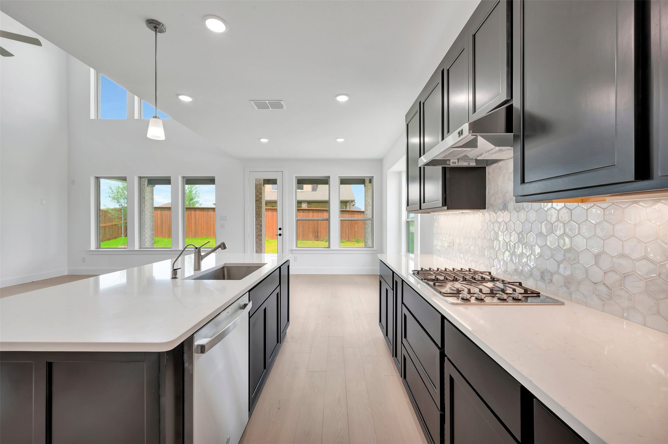 5305 Hybern Avenue, Aubrey, TX, 76227