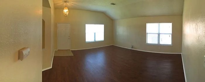 516 Ashdale Drive, Fort Worth, TX, 76140