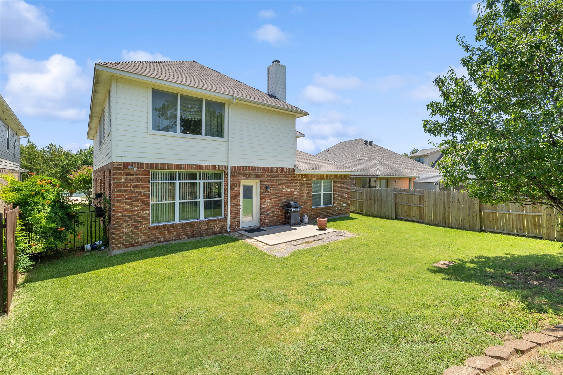 2904 Shoreline Drive, Burleson, TX, 76028