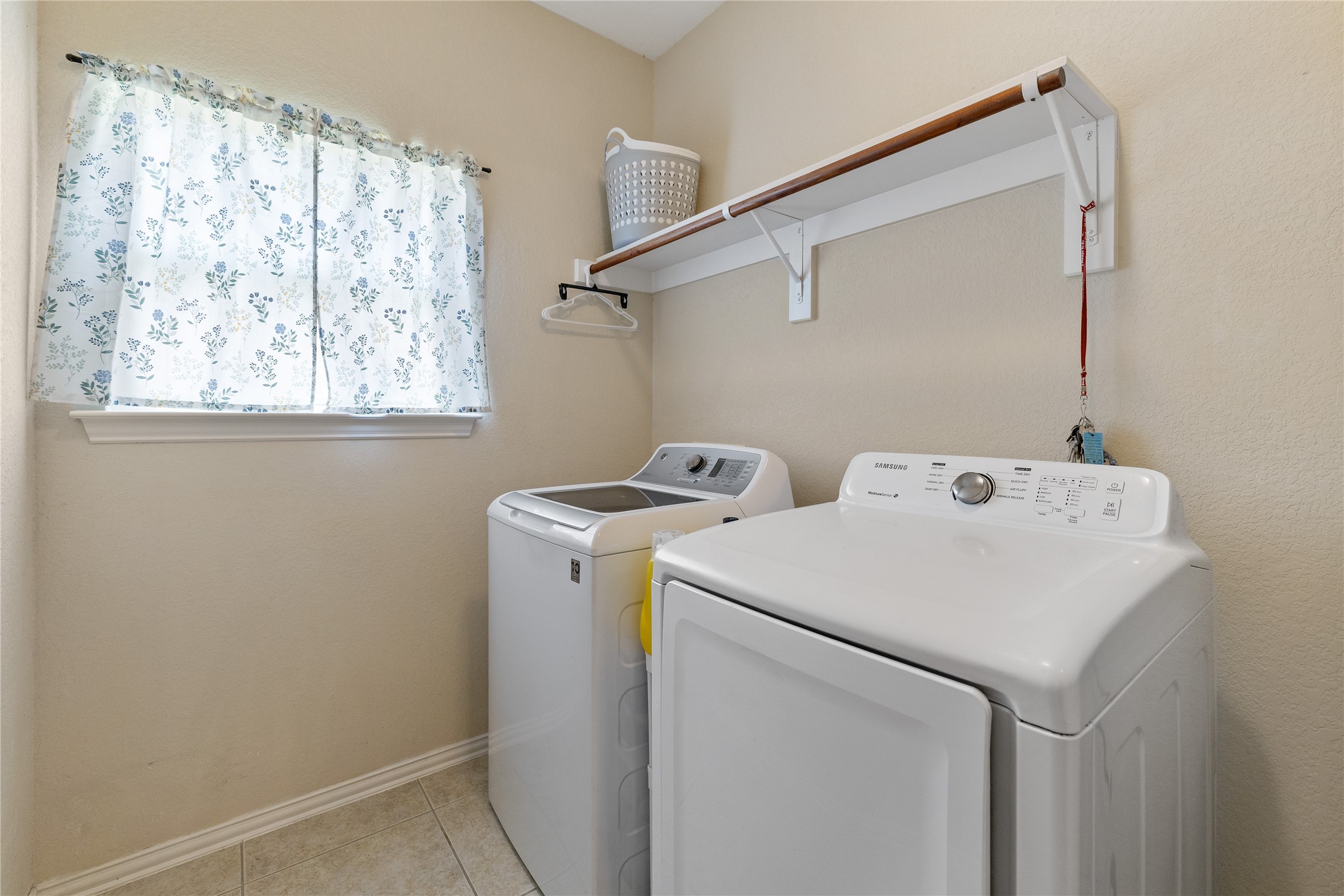 2904 Shoreline Drive, Burleson, TX, 76028