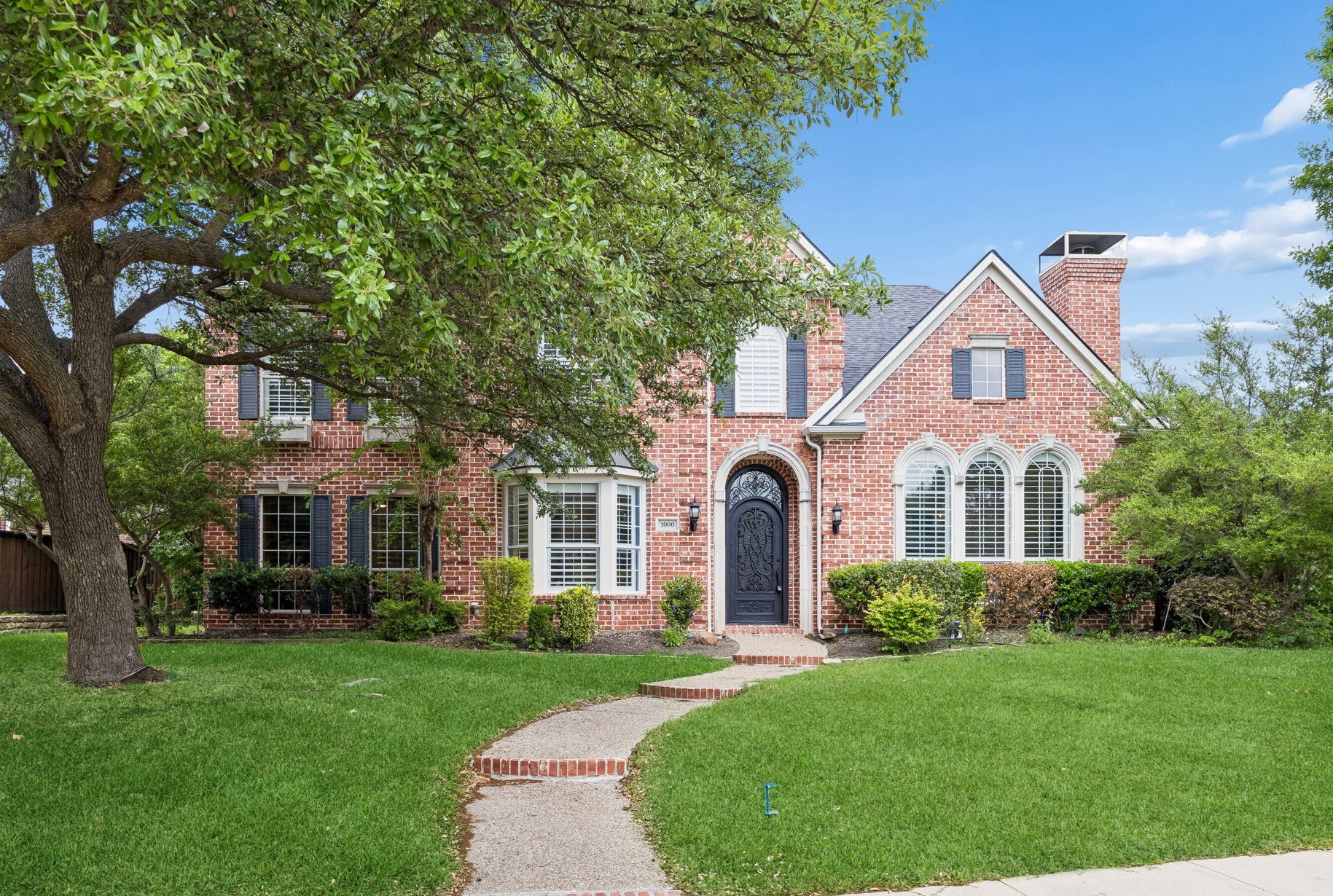 Property photo 01 of 1000 Navarro Drive, Allen, TX 75013 | MLS #21213469