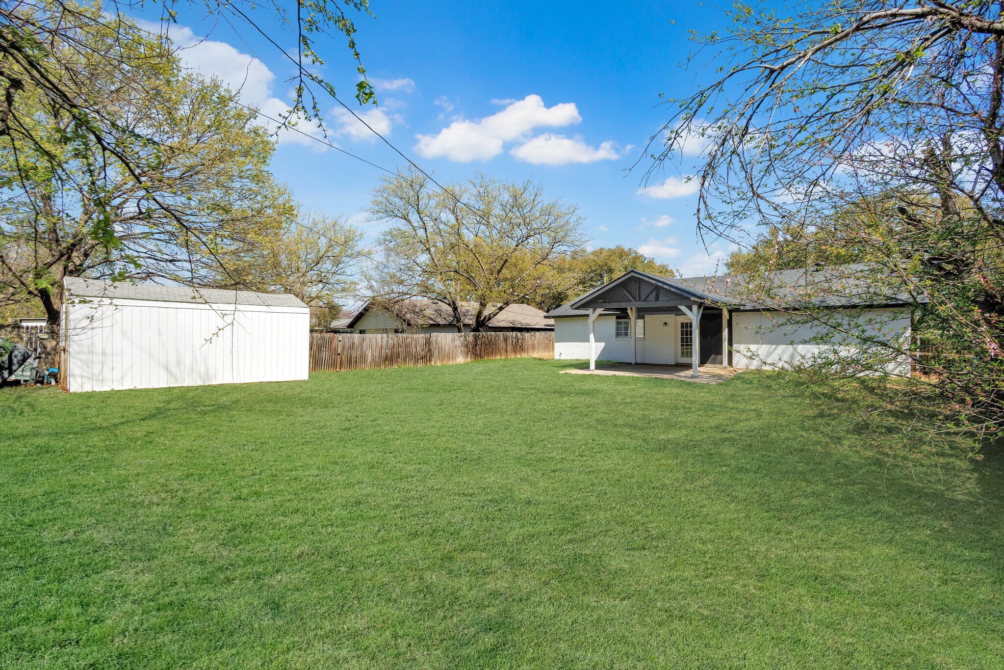 606 Hillcrest Street, Mansfield, TX, 76063