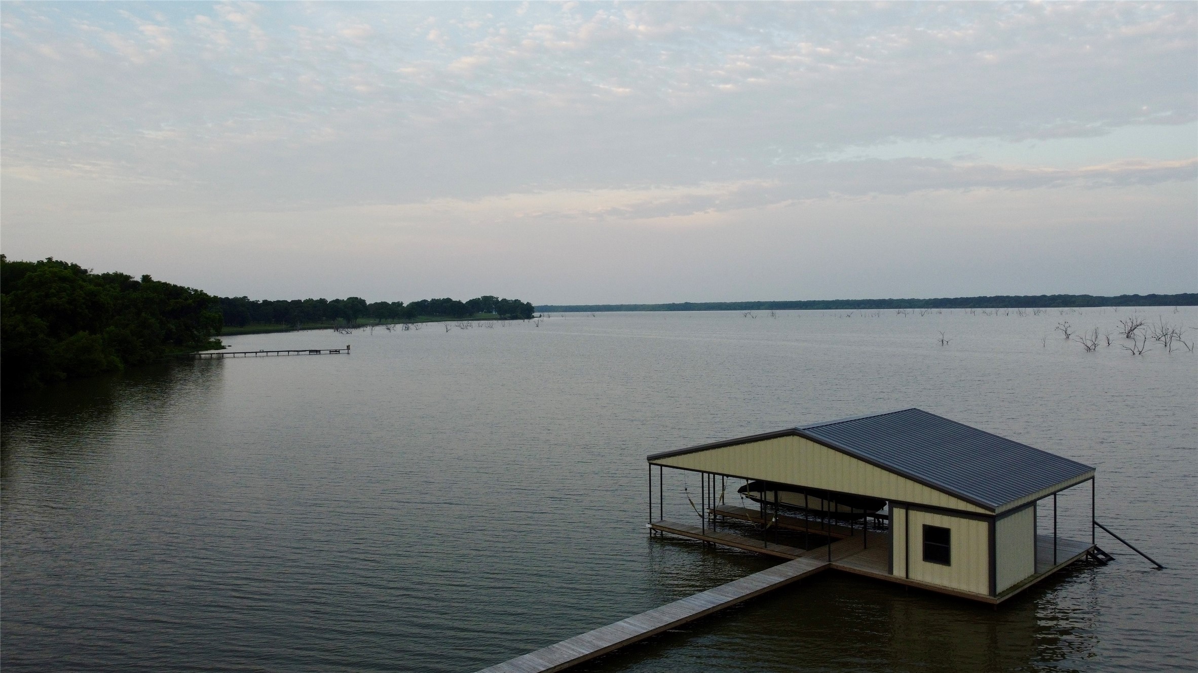 2085 S Oaks Lane, Lone Oak, TX, 75453