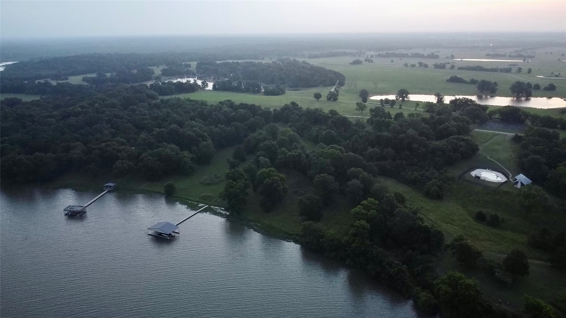 2085 S Oaks Lane, Lone Oak, TX, 75453