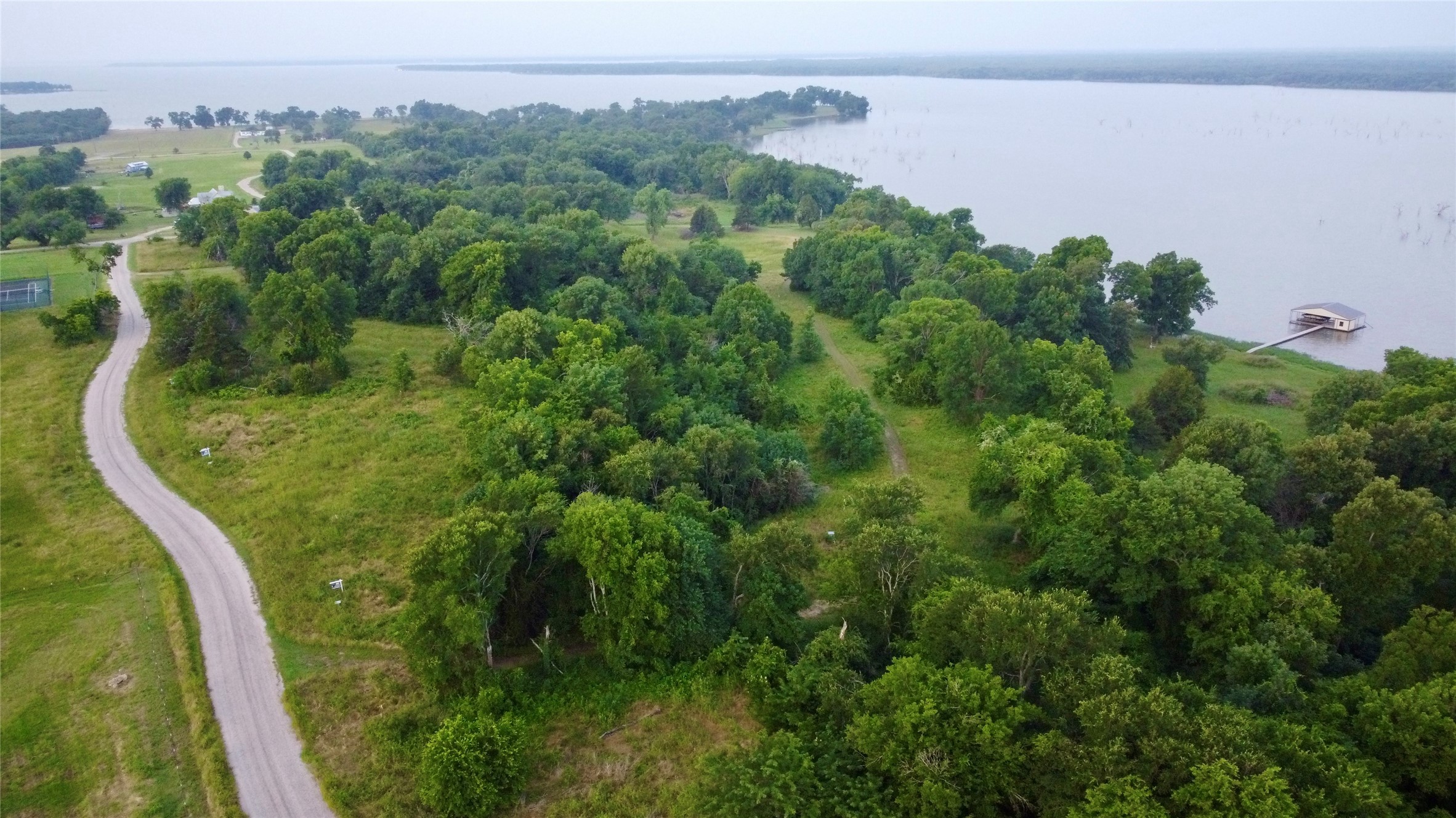 2085 S Oaks Lane, Lone Oak, TX, 75453