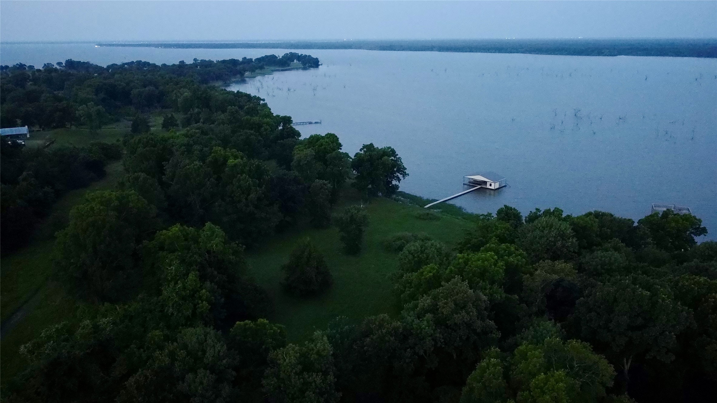 2085 S Oaks Lane, Lone Oak, TX, 75453