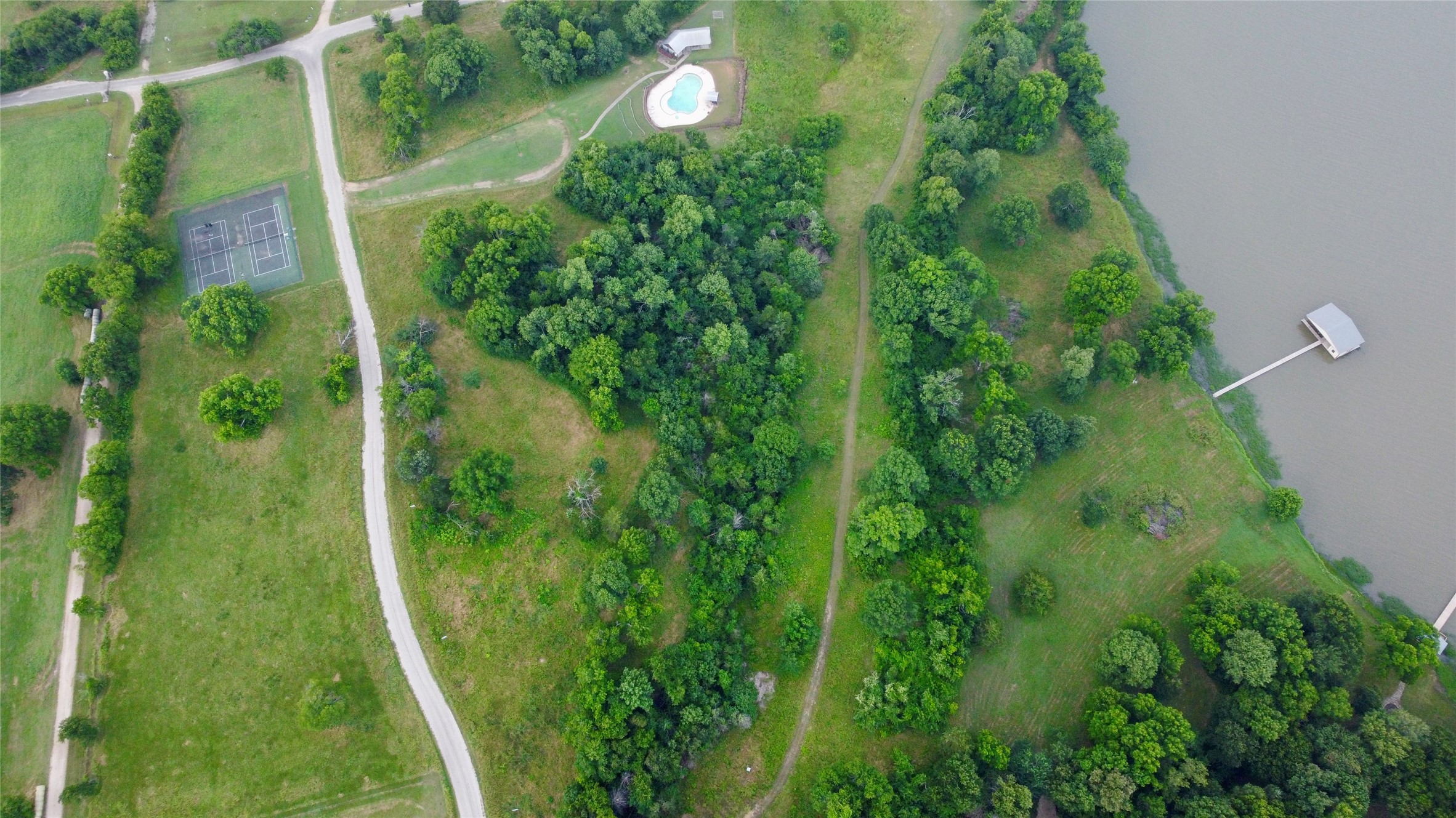 2085 S Oaks Lane, Lone Oak, TX, 75453