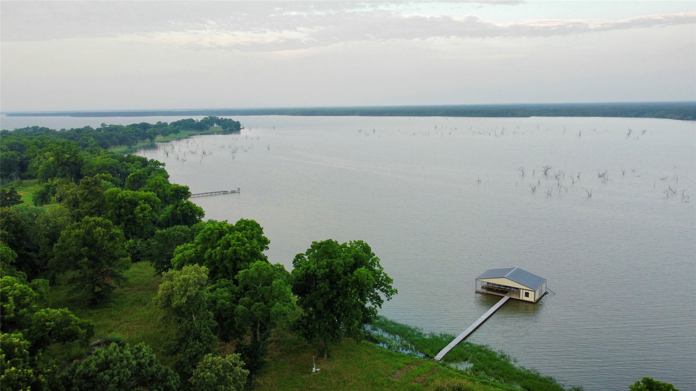 2085 S Oaks Lane, Lone Oak, TX, 75453