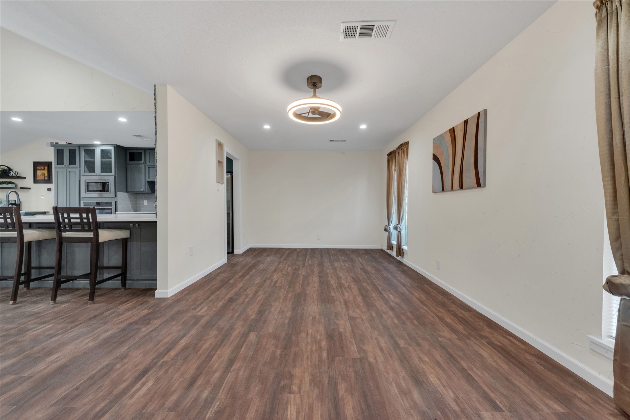 224 Plainview Drive, Hurst, TX, 76054