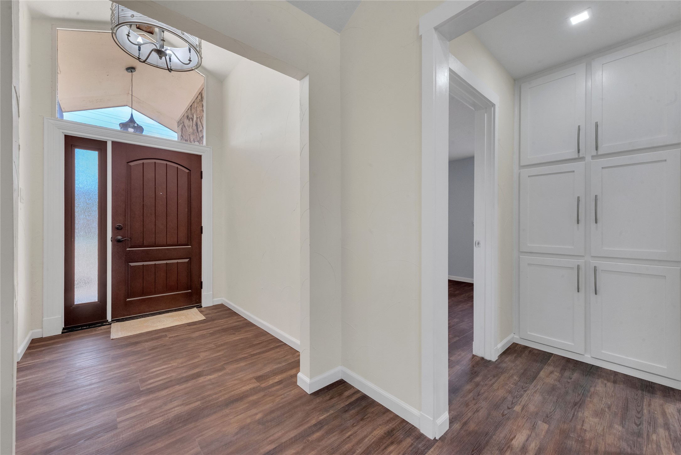 224 Plainview Drive, Hurst, TX, 76054