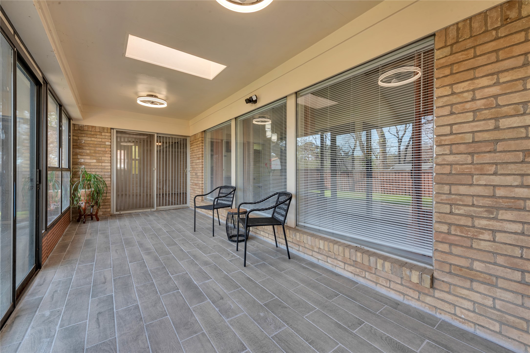 224 Plainview Drive, Hurst, TX, 76054