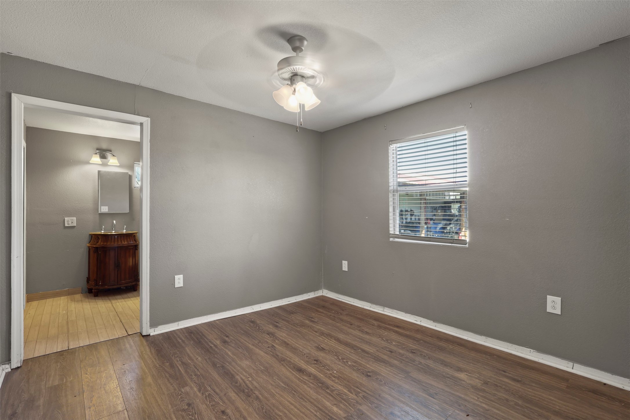 1556 John Wayne Road, Kaufman, TX, 75142