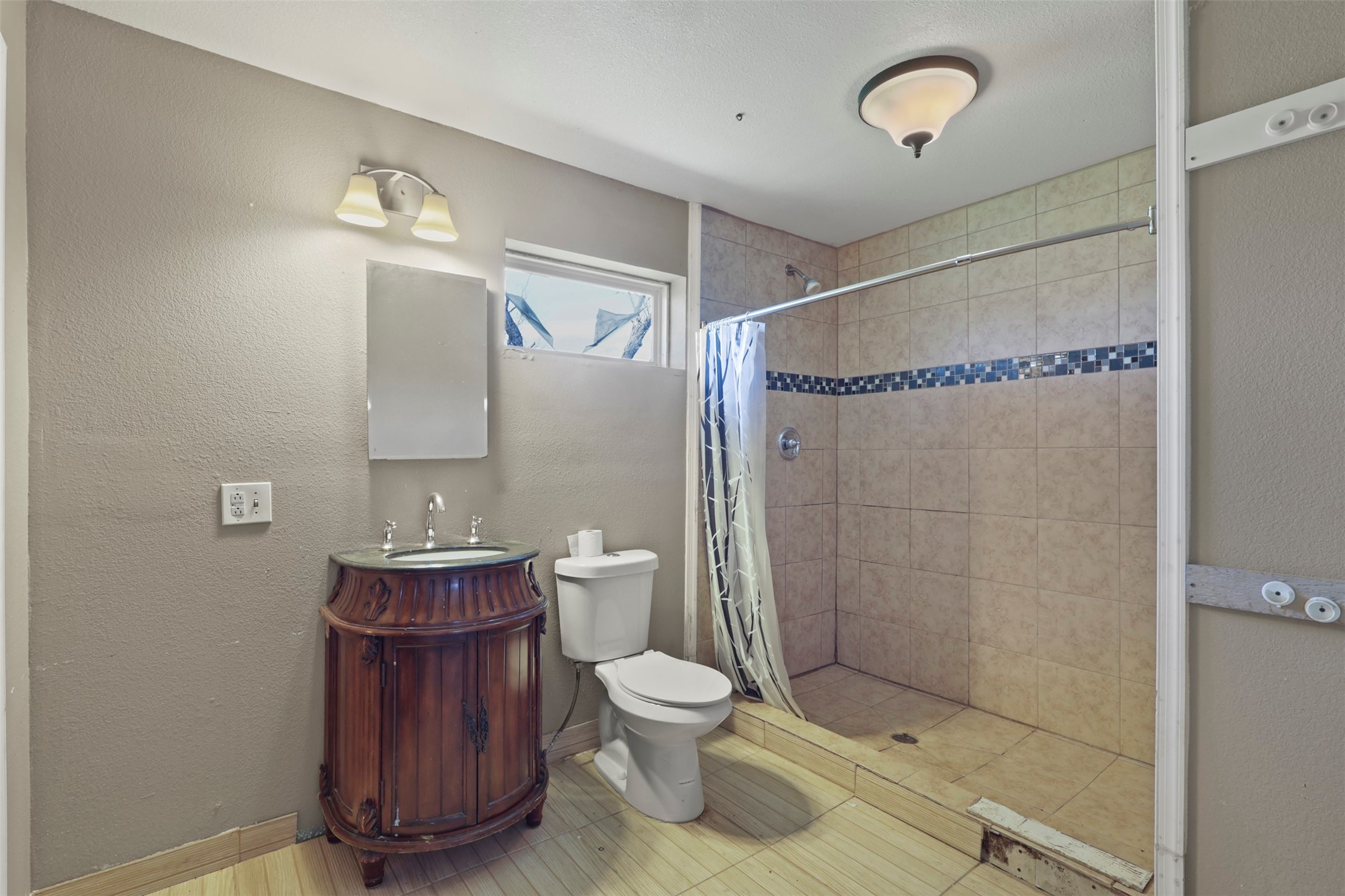 1556 John Wayne Road, Kaufman, TX, 75142