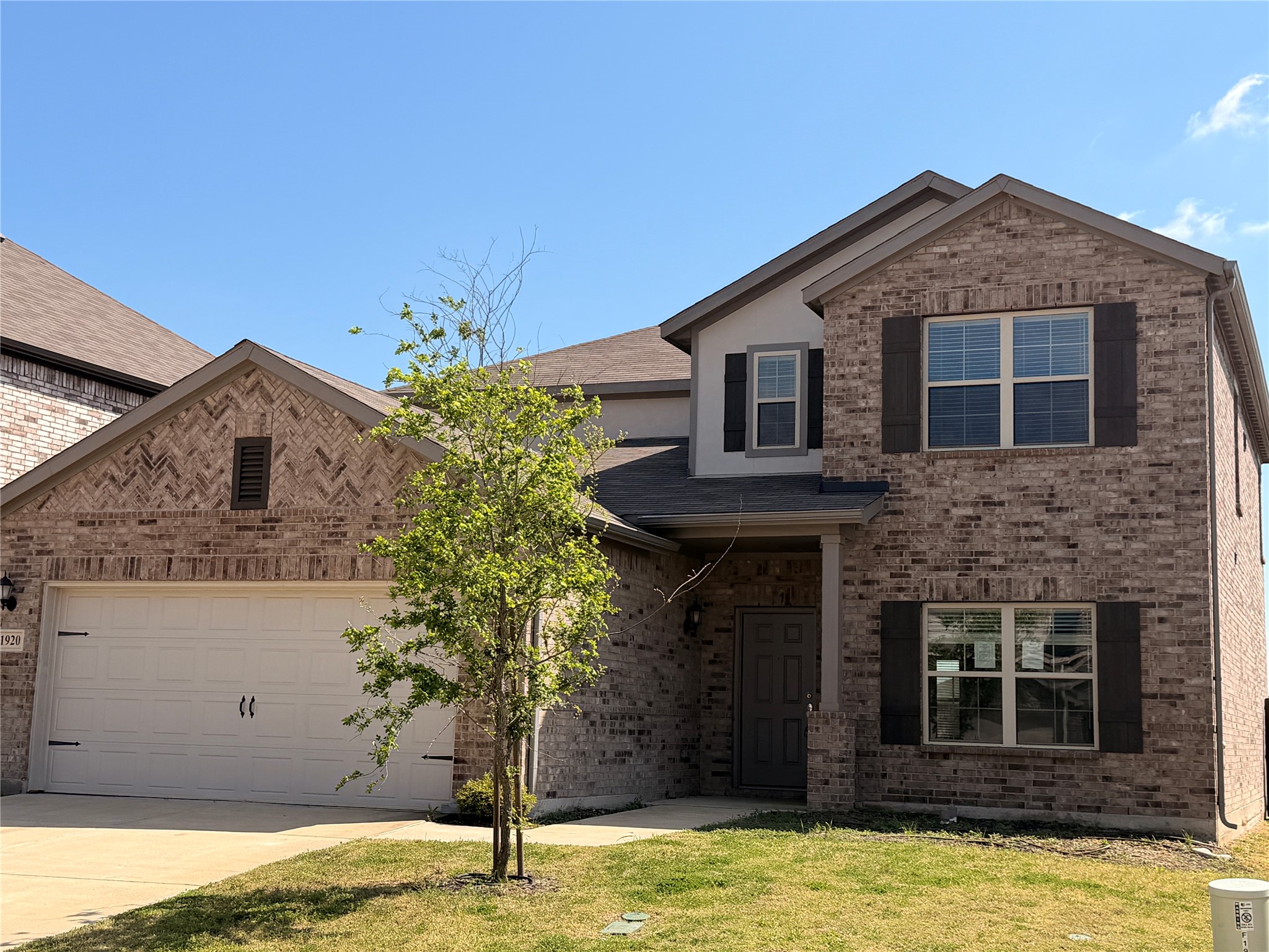 Property photo 01 of 1920 Blackbrush Drive, Royse City, TX 75189 | MLS #21213998