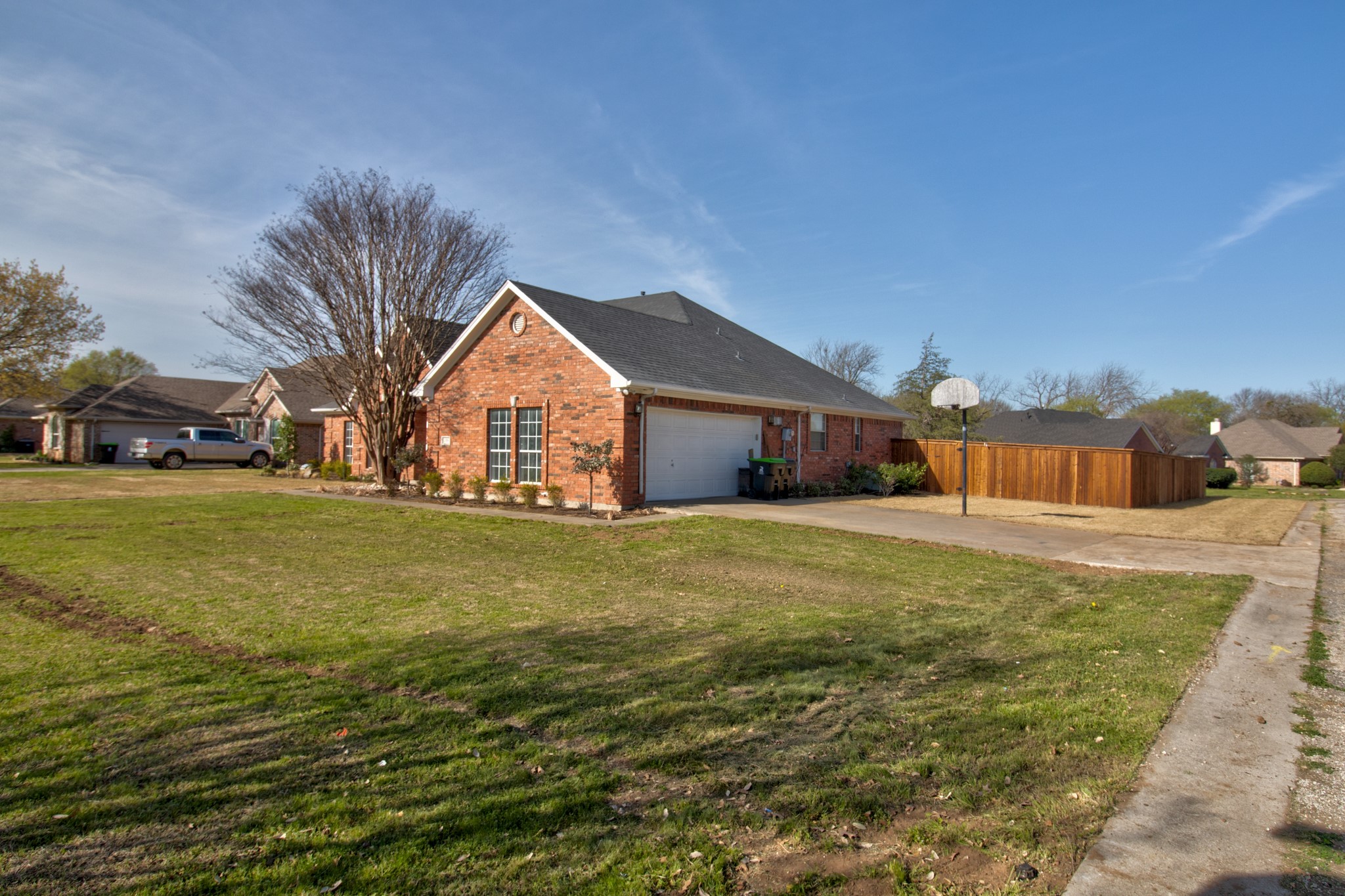 Property photo 03 of 1400 N Saint Charles Avenue Pilot, Point, TX 76258 | MLS #21214033
