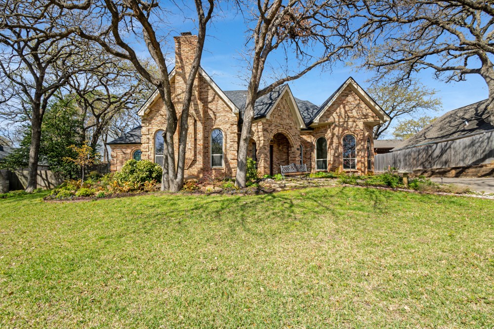 3917 Laurel Lane, Bedford, TX, 76021