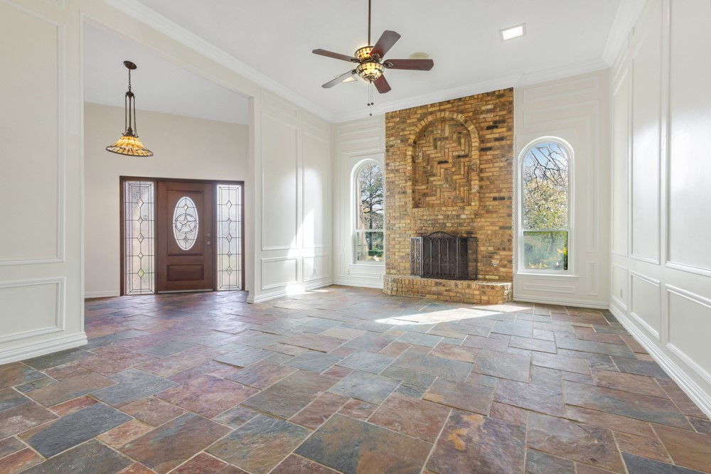 3917 Laurel Lane, Bedford, TX, 76021