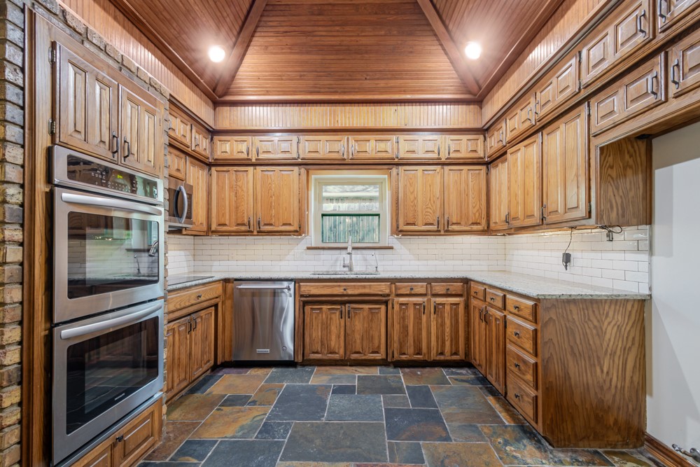 3917 Laurel Lane, Bedford, TX, 76021