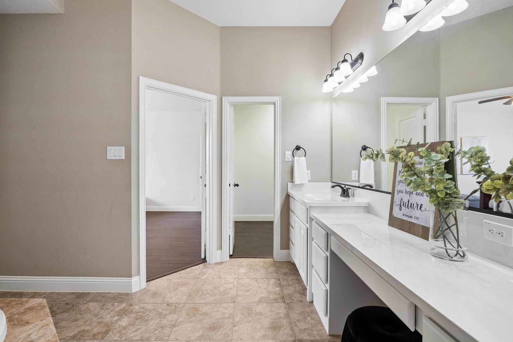 9708 Rexford Drive, Fort Worth, TX, 76131