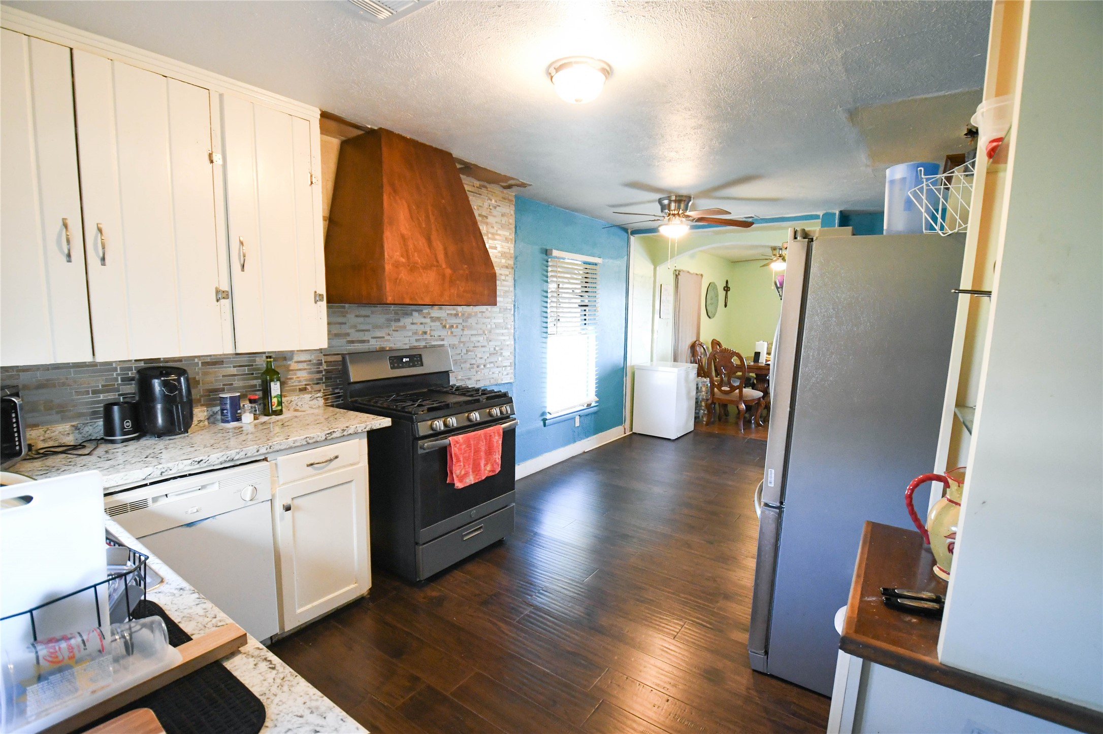520 W Oak Street, Gunter, TX, 75058