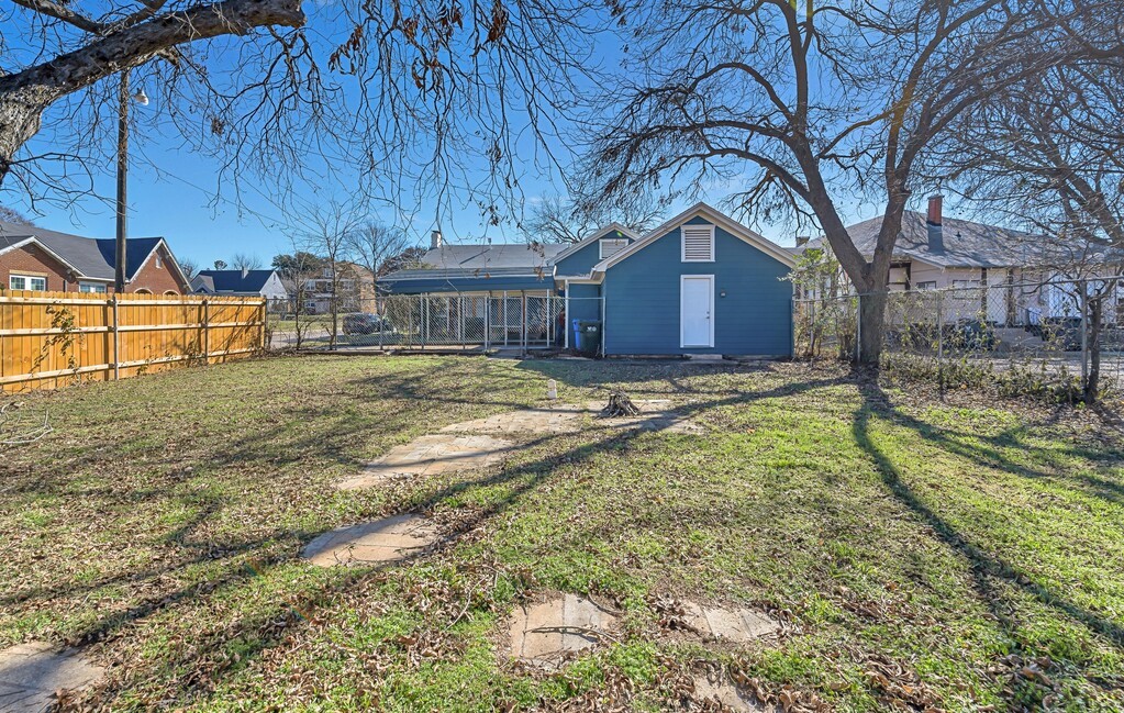 2001 Colcord Avenue, Waco, TX, 76707