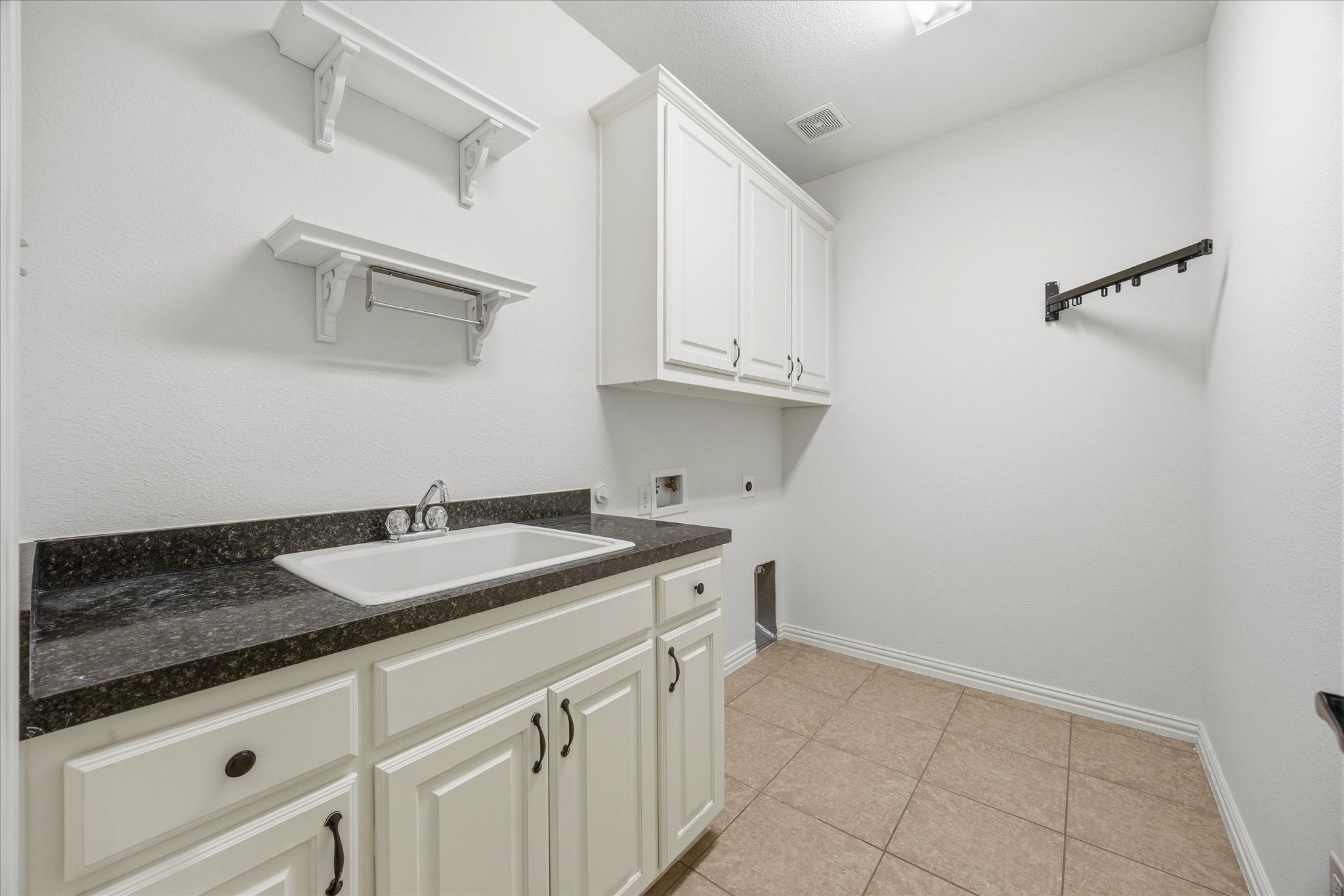 201 Chatfield Drive, Rockwall, TX, 75087