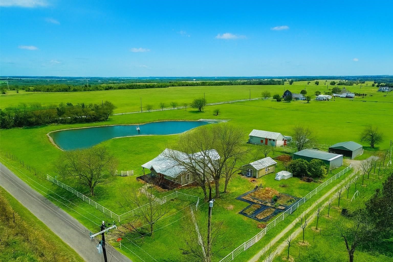 2196 Bledsoe Road, Gunter, TX, 75058