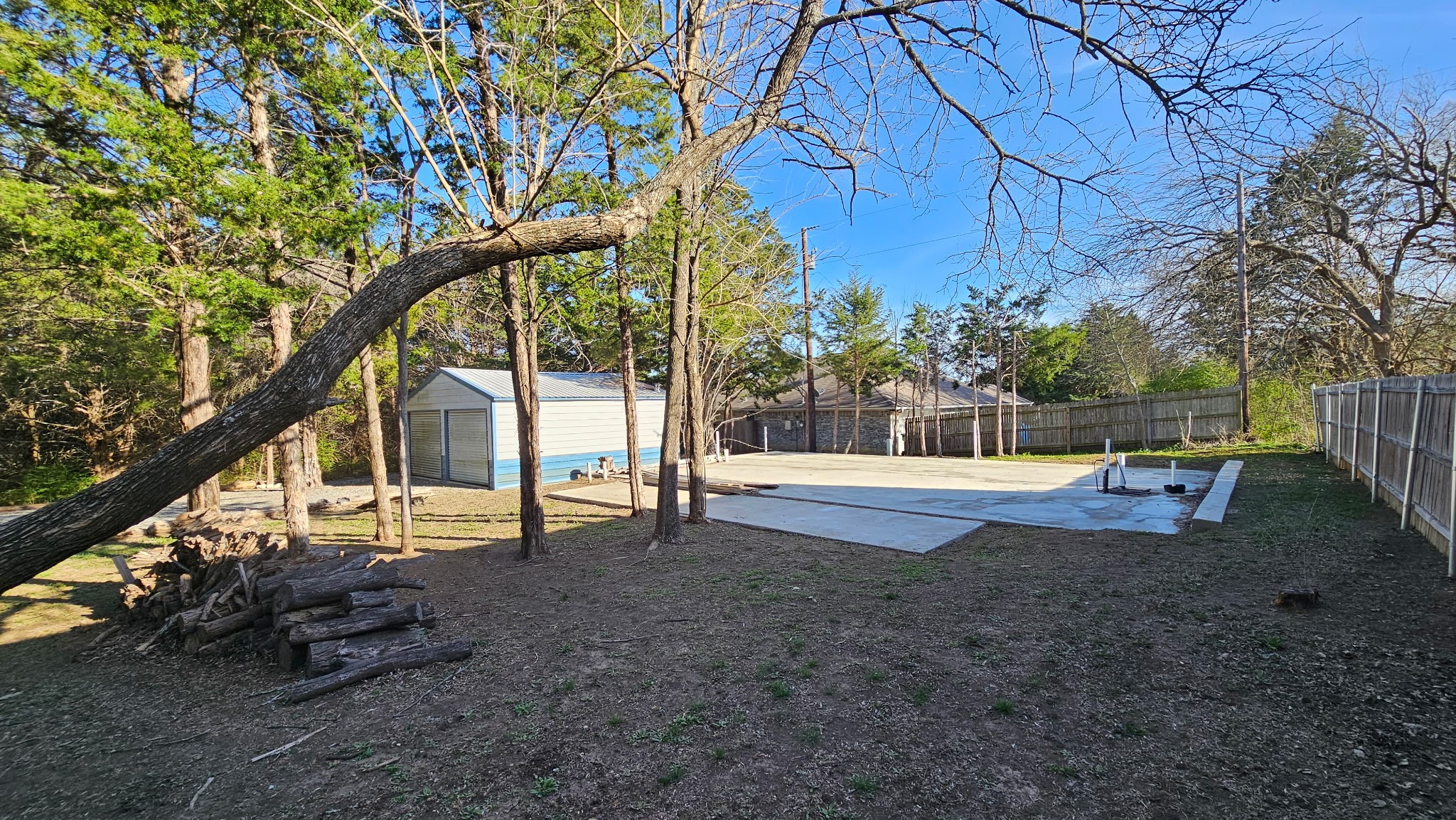 304 Willow Drive, Pottsboro, TX, 75076