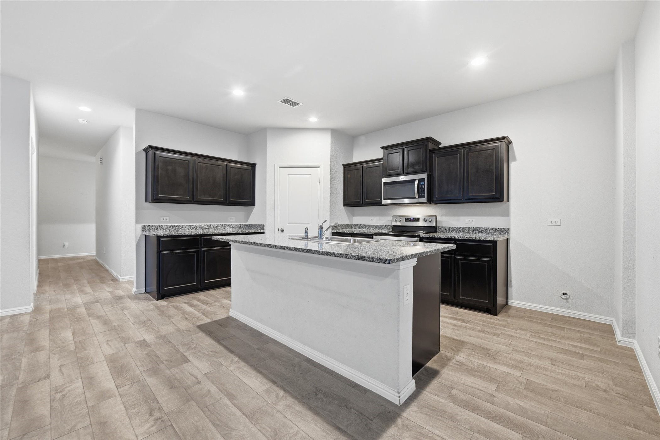 9308 Desertrock Road, Fort Worth, TX, 76131