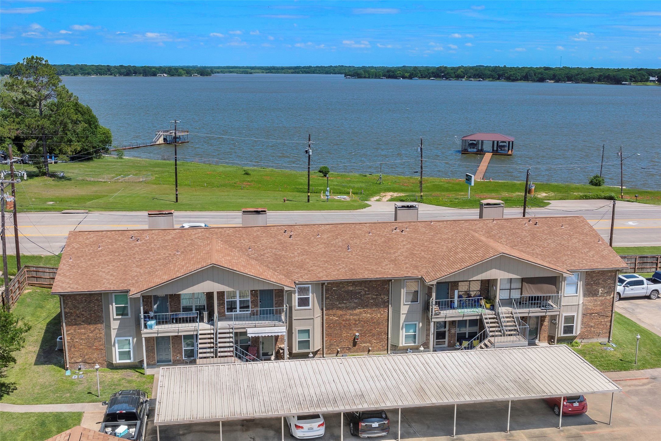 Property photo 04 of 849 S Gun Barrel Lane UNIT F2 Gun Barrel, City, TX 75156 | MLS #21215506