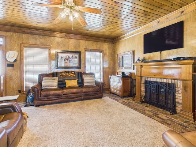 2382 Crystal Drive, Athens, TX, 75752