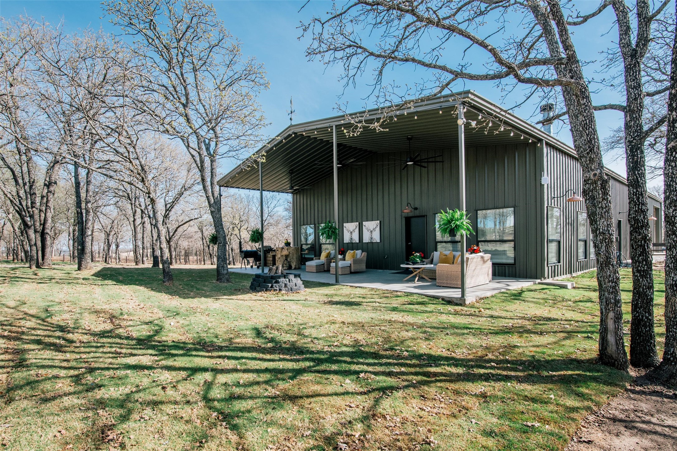 4067 CR 414, St Jo, TX, 76265