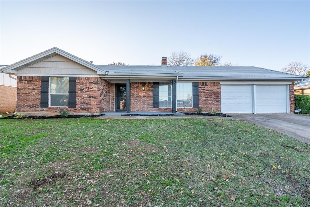 7812 Pebbleford Road, Fort Worth, TX, 76134
