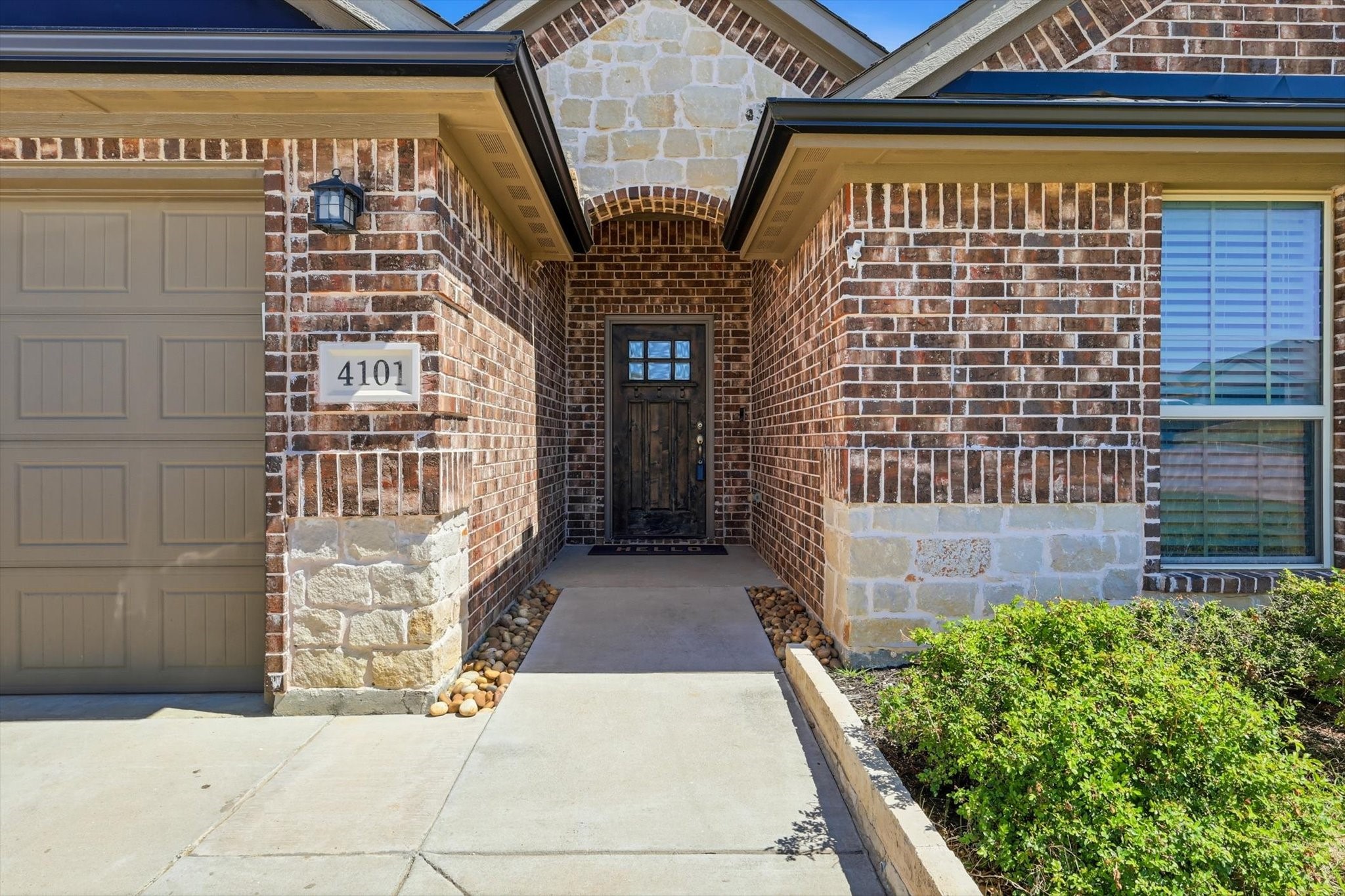 4101 Windmill Court, Sanger, TX, 76266