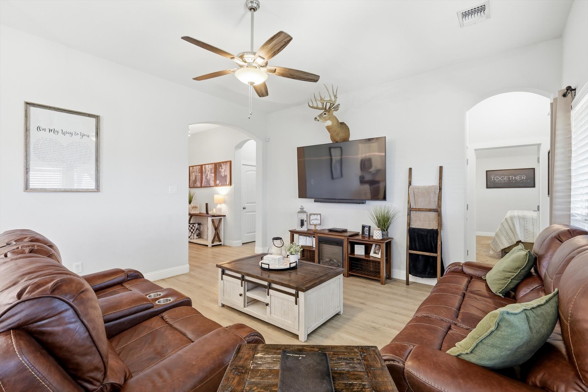 4101 Windmill Court, Sanger, TX, 76266