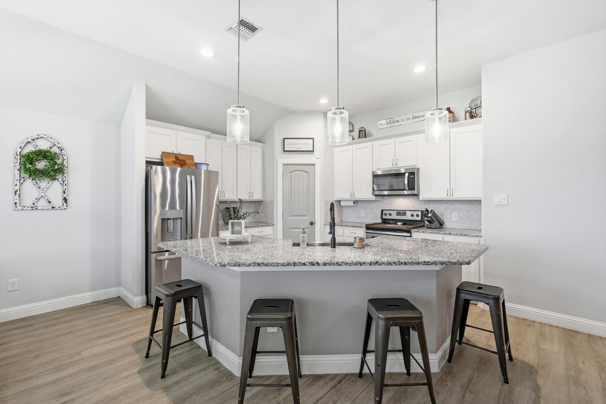 4101 Windmill Court, Sanger, TX, 76266