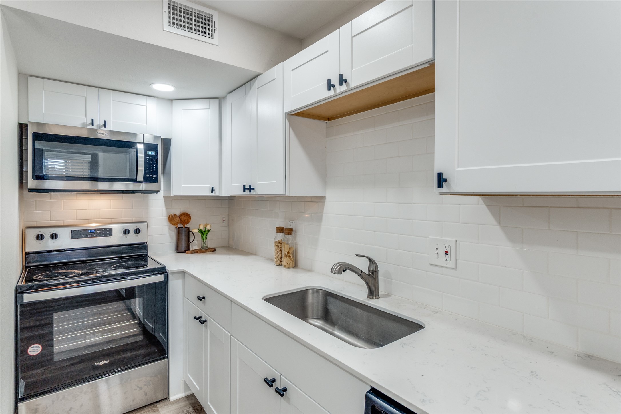 10211 Regal Oaks Drive UNIT&nbsp;120, Dallas, TX, 75230