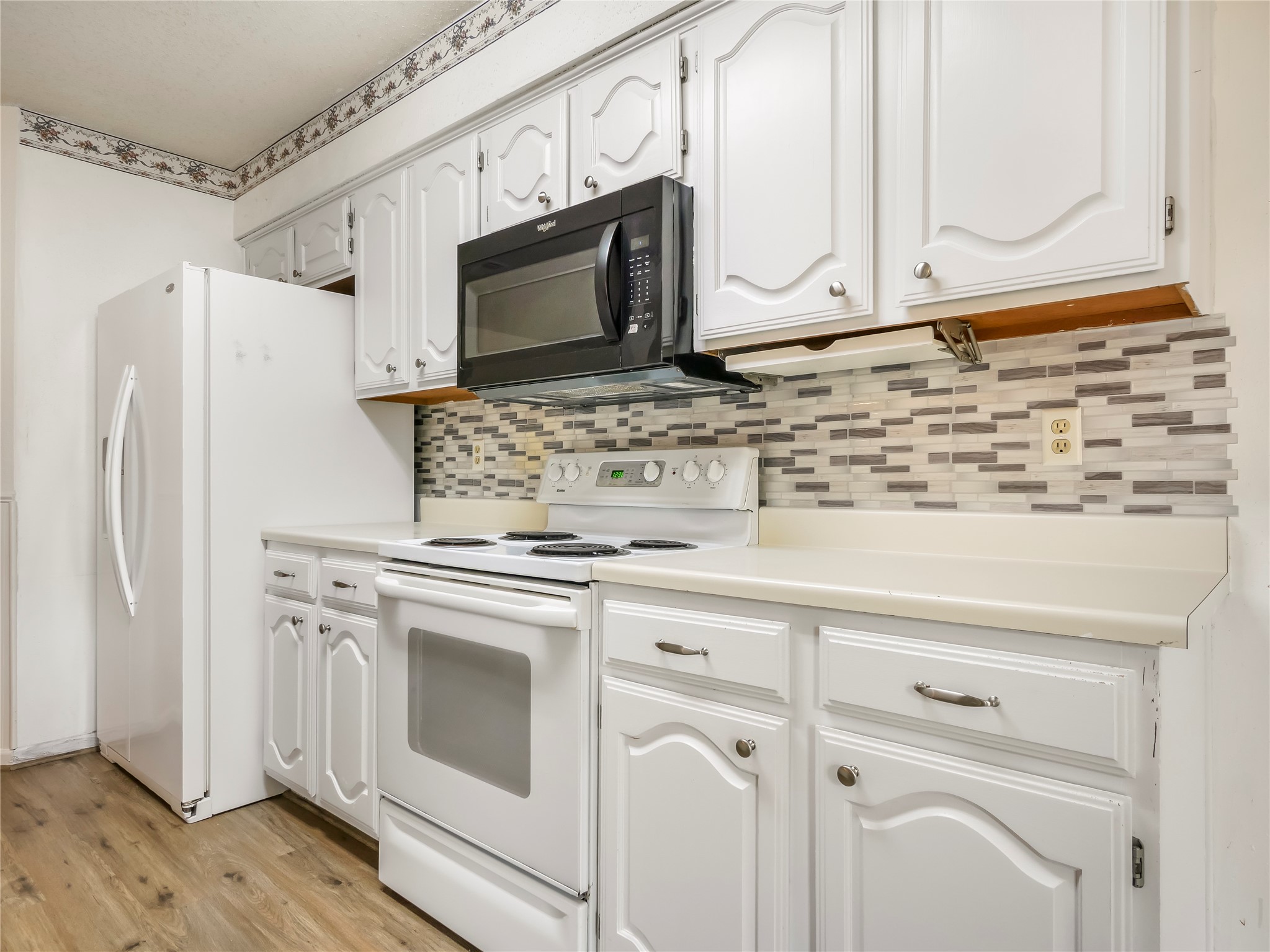 269 E Ridgegate Drive, Garland, TX, 75040