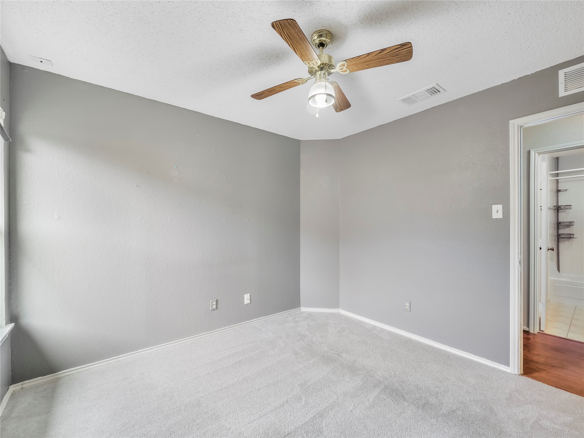 269 E Ridgegate Drive, Garland, TX, 75040
