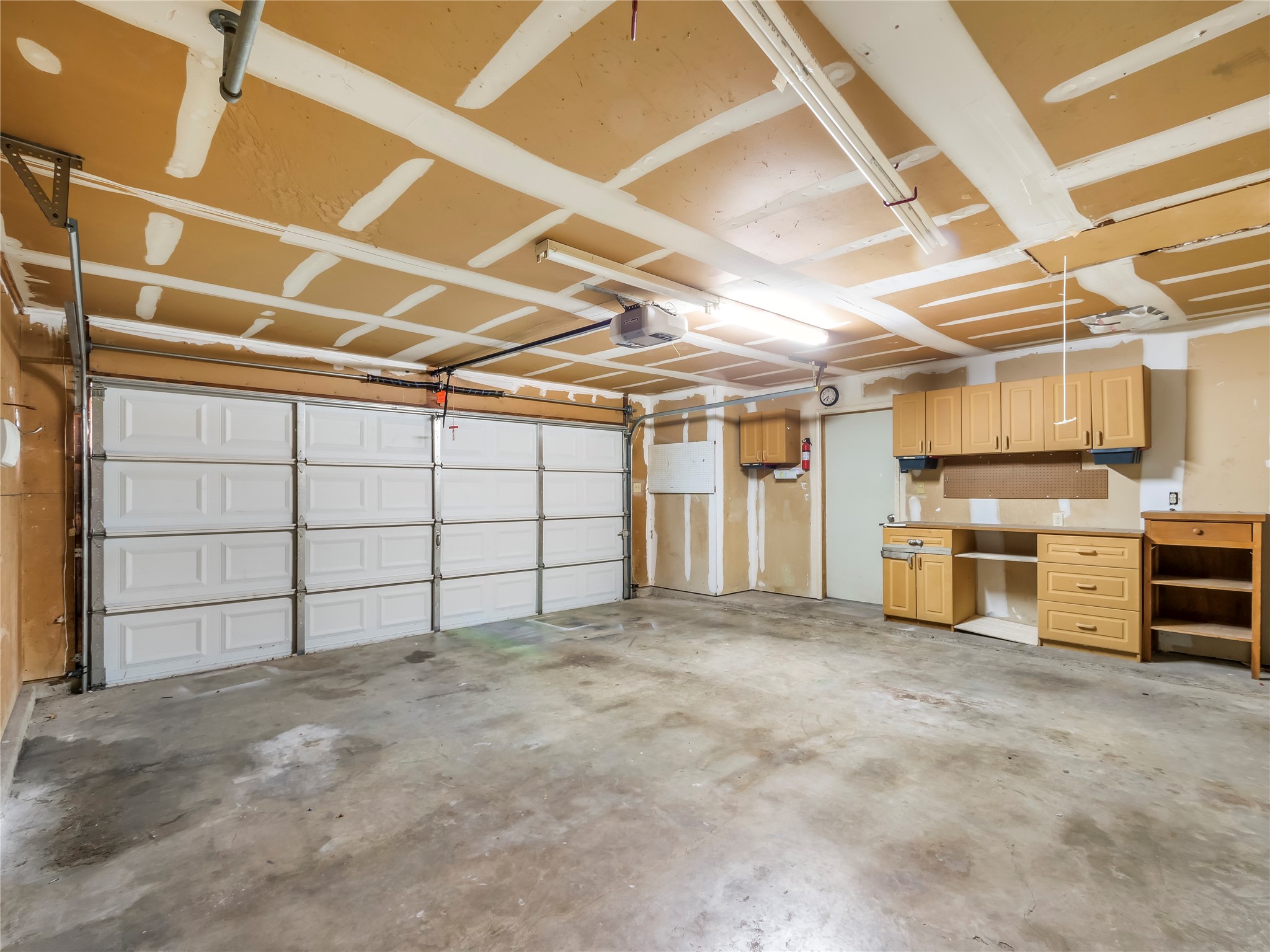 269 E Ridgegate Drive, Garland, TX, 75040