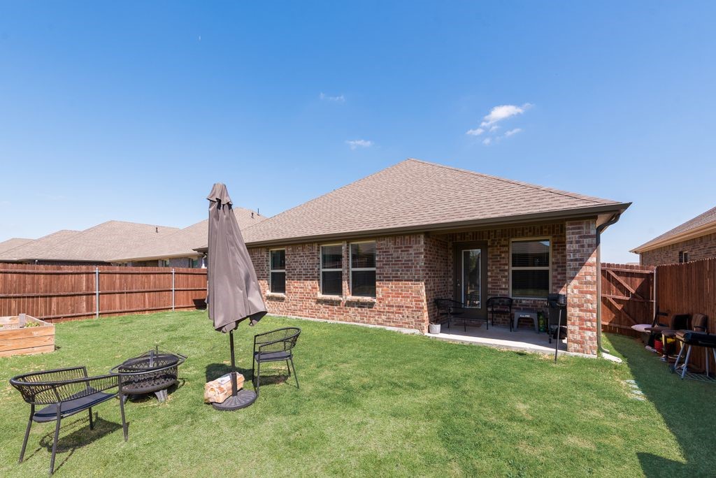 811 Dove Haven Way, Lavon, TX, 75166