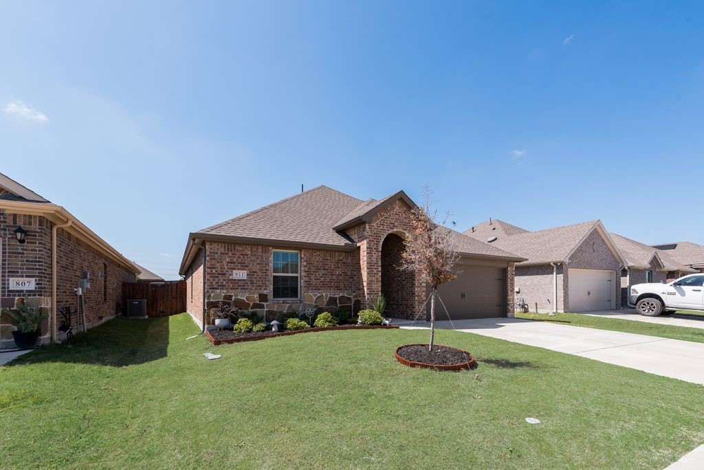 811 Dove Haven Way, Lavon, TX, 75166