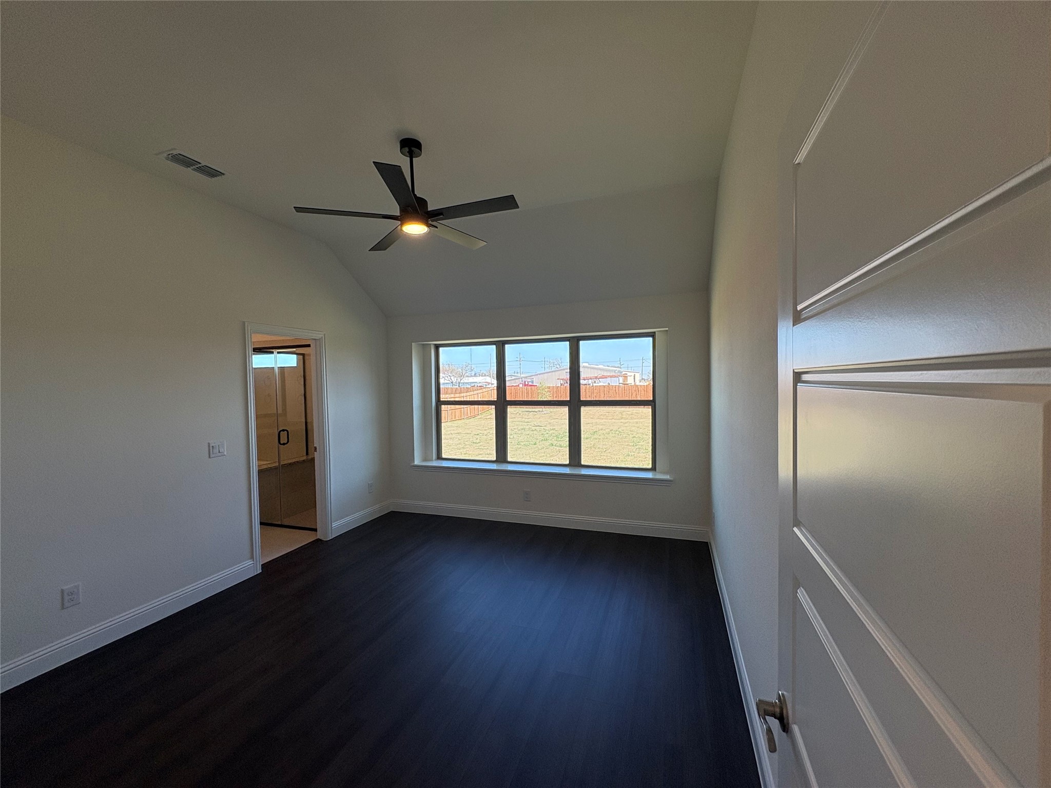 589 Mb S Way, Pilot Point, TX, 76258