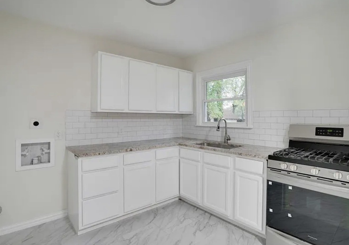 620 Samuels Lane, Arlington, TX, 76010