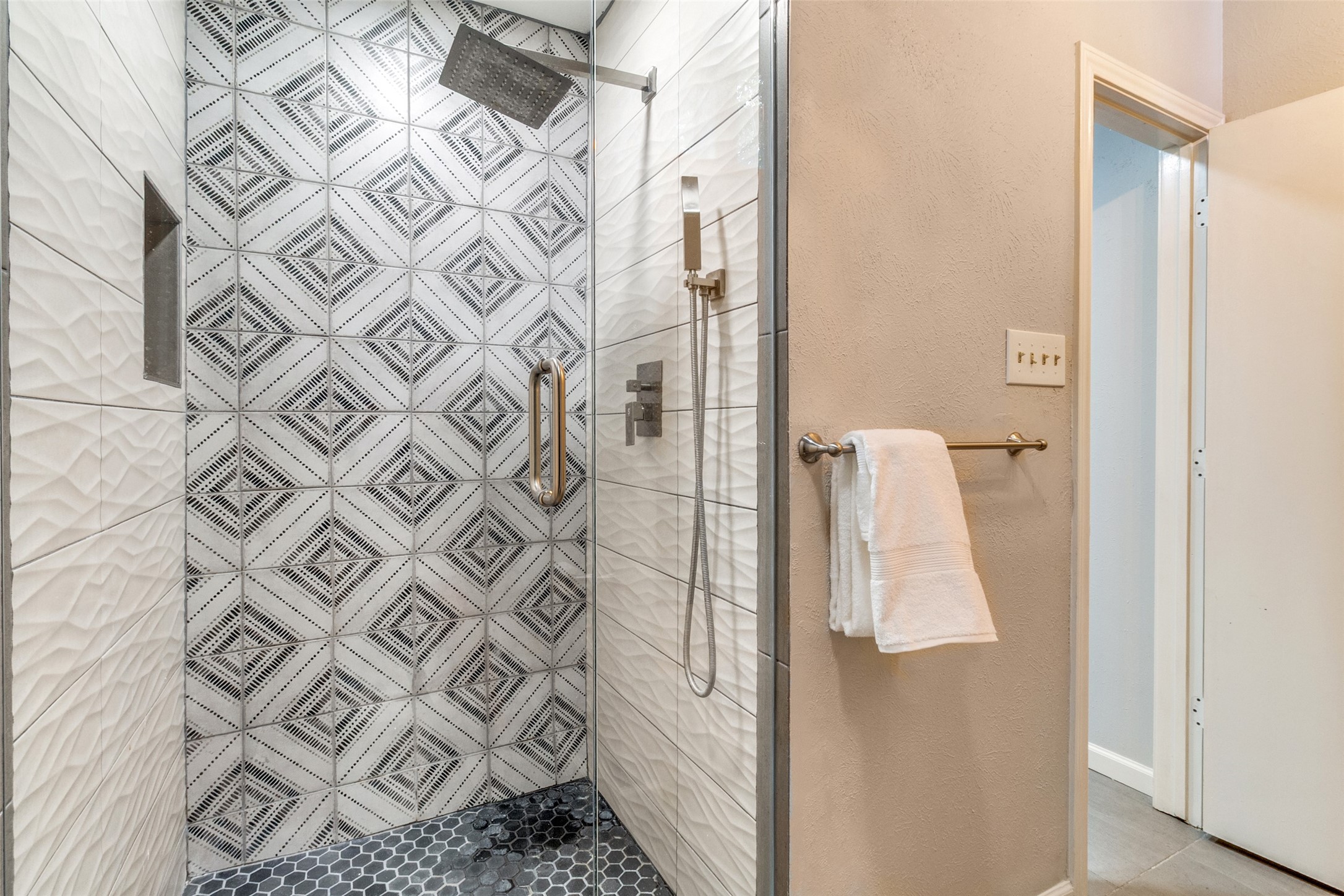 8518 Richardson Branch Trail, Dallas, TX, 75243